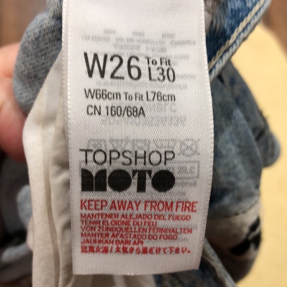 TopShop | EUC Embroidered Moto Jeans - Picture 9 of 10